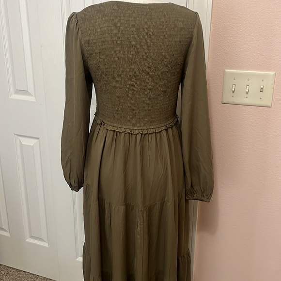 Merokreety dress never worn - Picture 4 of 7